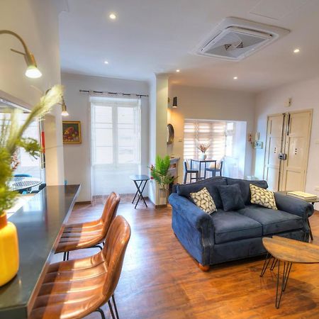 Chic 2Bedroom Apartment Near Sliema Ferries Cesi1-1 ภายนอก รูปภาพ