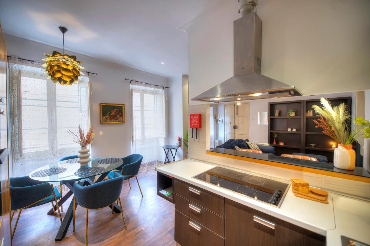 Chic 2Bedroom Apartment Near Sliema Ferries Cesi1-1 ภายนอก รูปภาพ