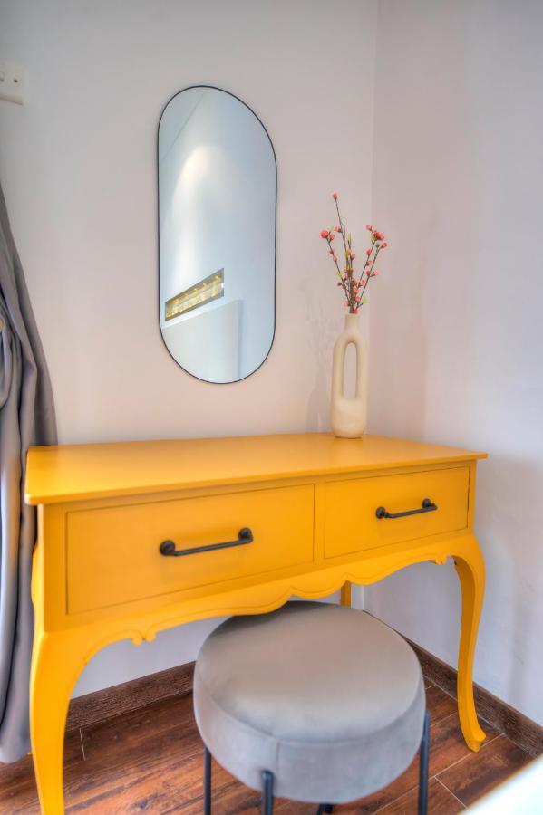 Chic 2Bedroom Apartment Near Sliema Ferries Cesi1-1 ภายนอก รูปภาพ