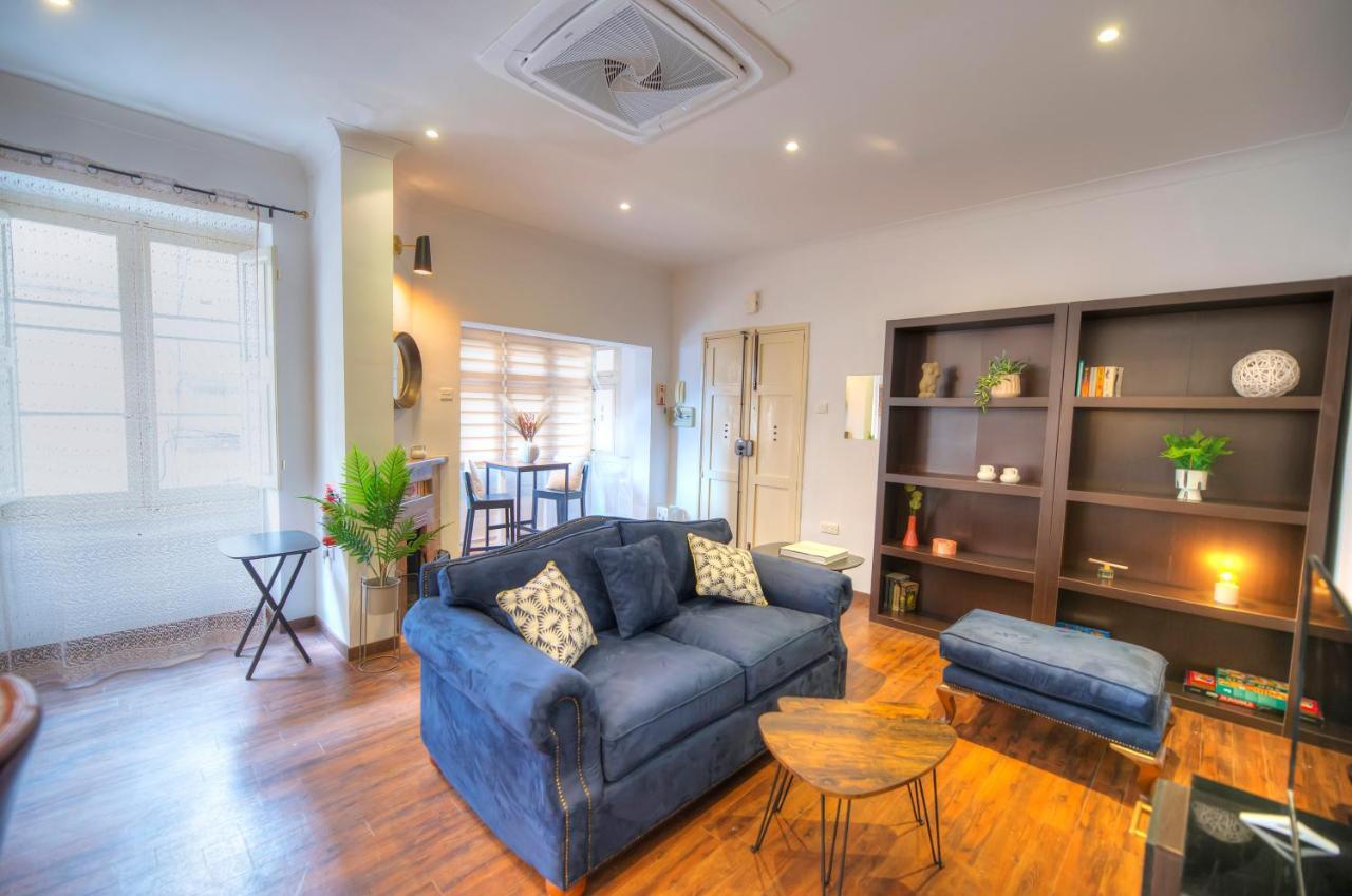Chic 2Bedroom Apartment Near Sliema Ferries Cesi1-1 ภายนอก รูปภาพ